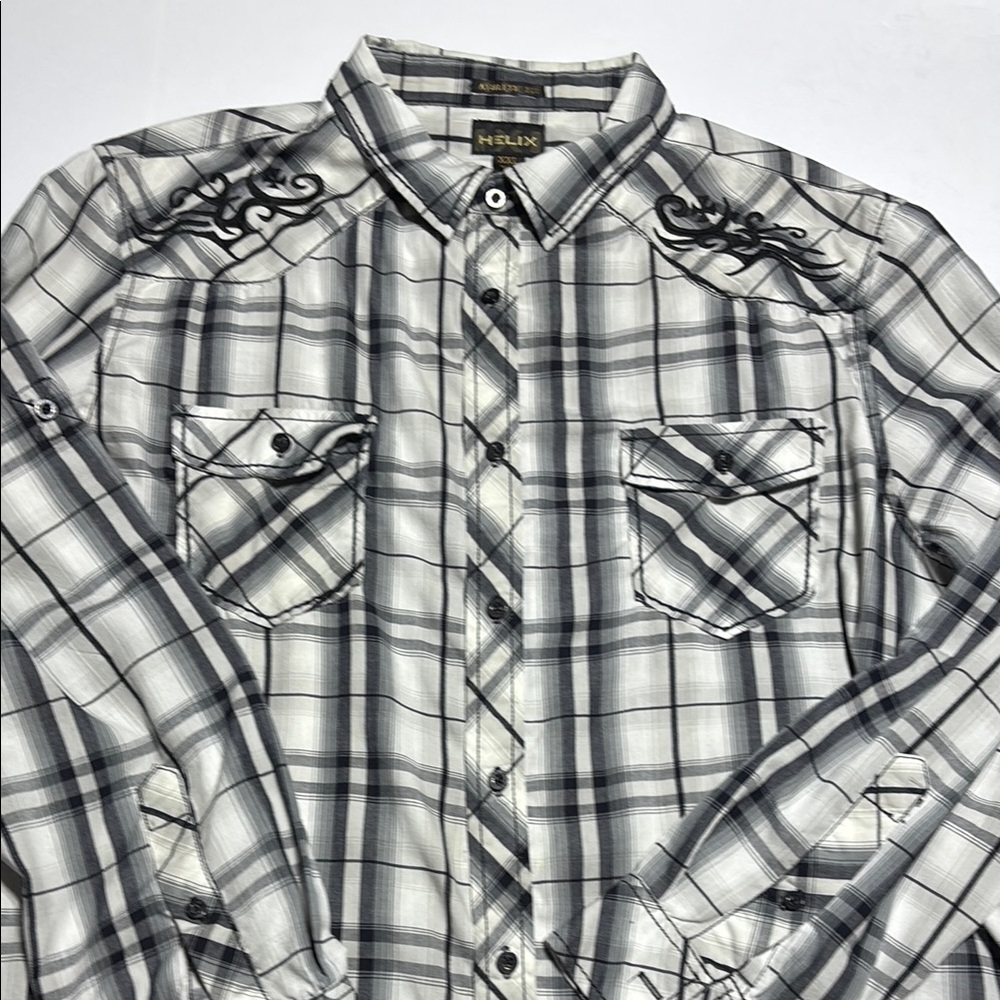 Helix Black and White Casual Button Down Shirt Men’s XXL
